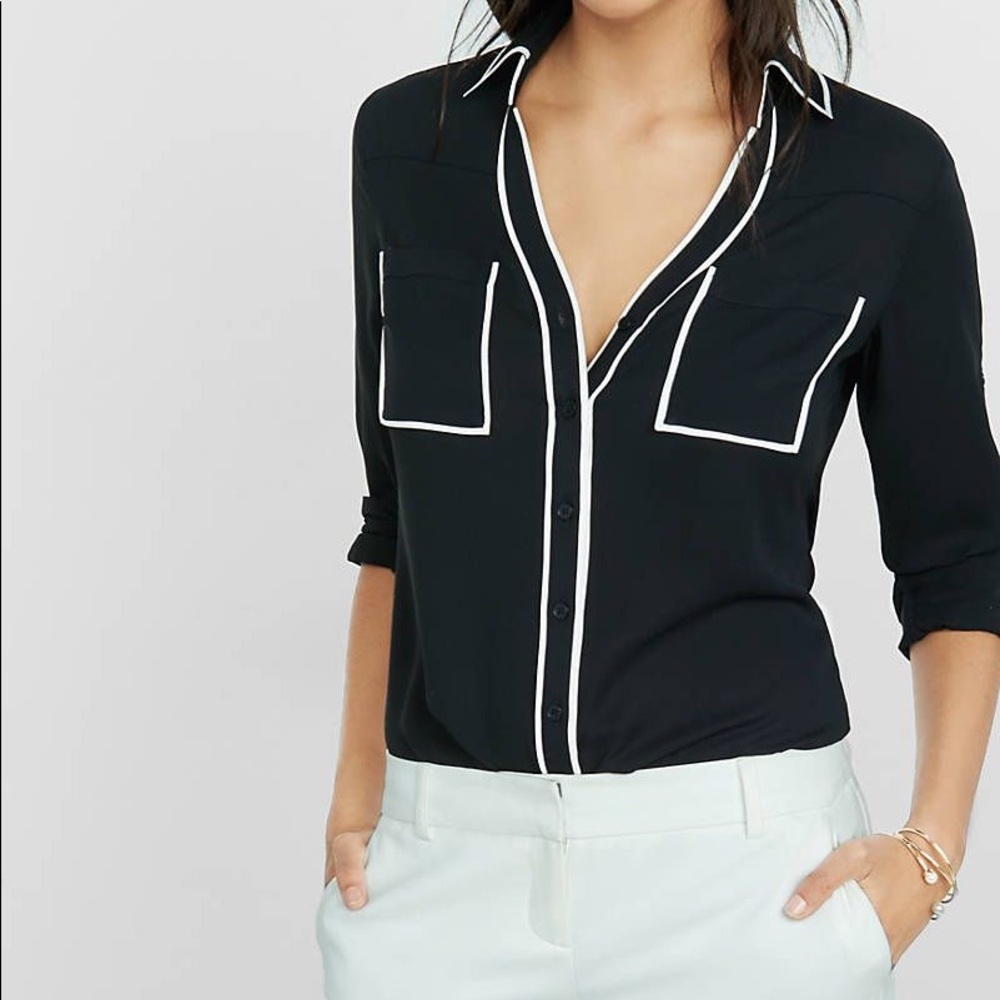Almost new Express contrast blouse!!
